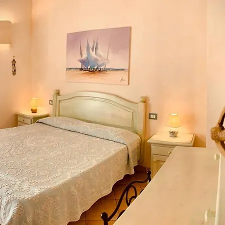 Domo La Laguna Bed and breakfast Cabras